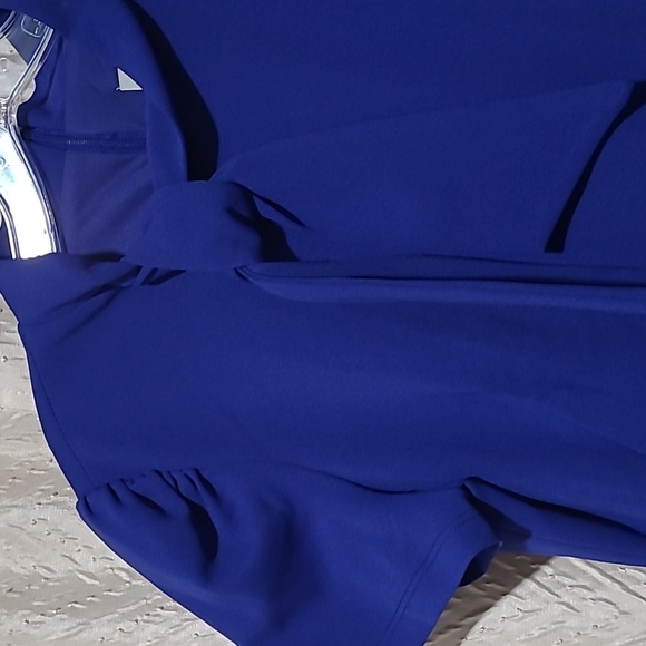 Laura petite midi dress - Picture 3 of 8